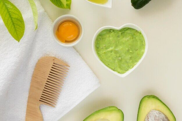 avocado-beauty-health-spa-concept_23-2148645568 비건 헤어 제품 사진